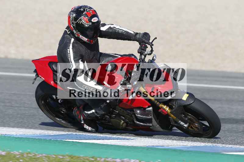 /02 28.-31.01.2025 Moto Center Thun Jerez/gruen-green/82